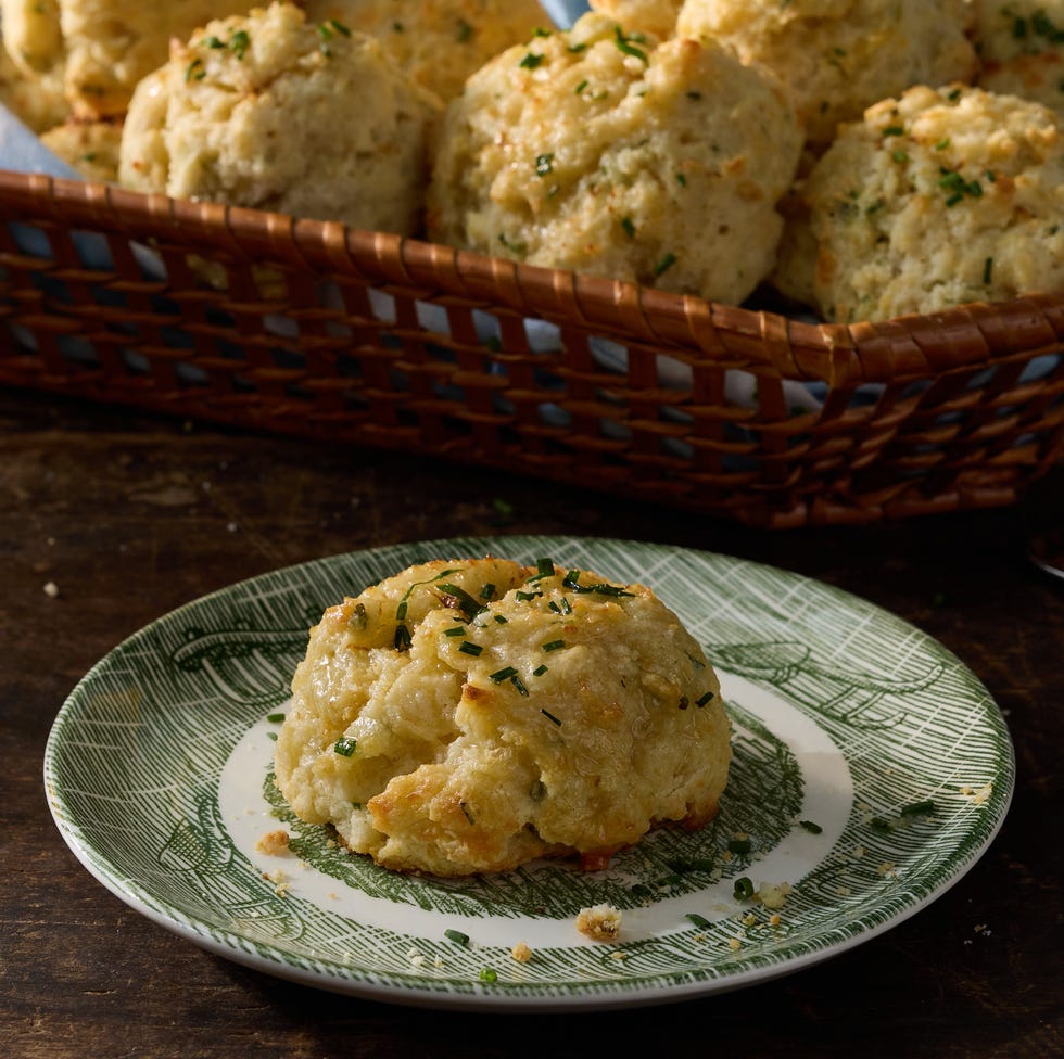 Cheddar-Chive Biscuits