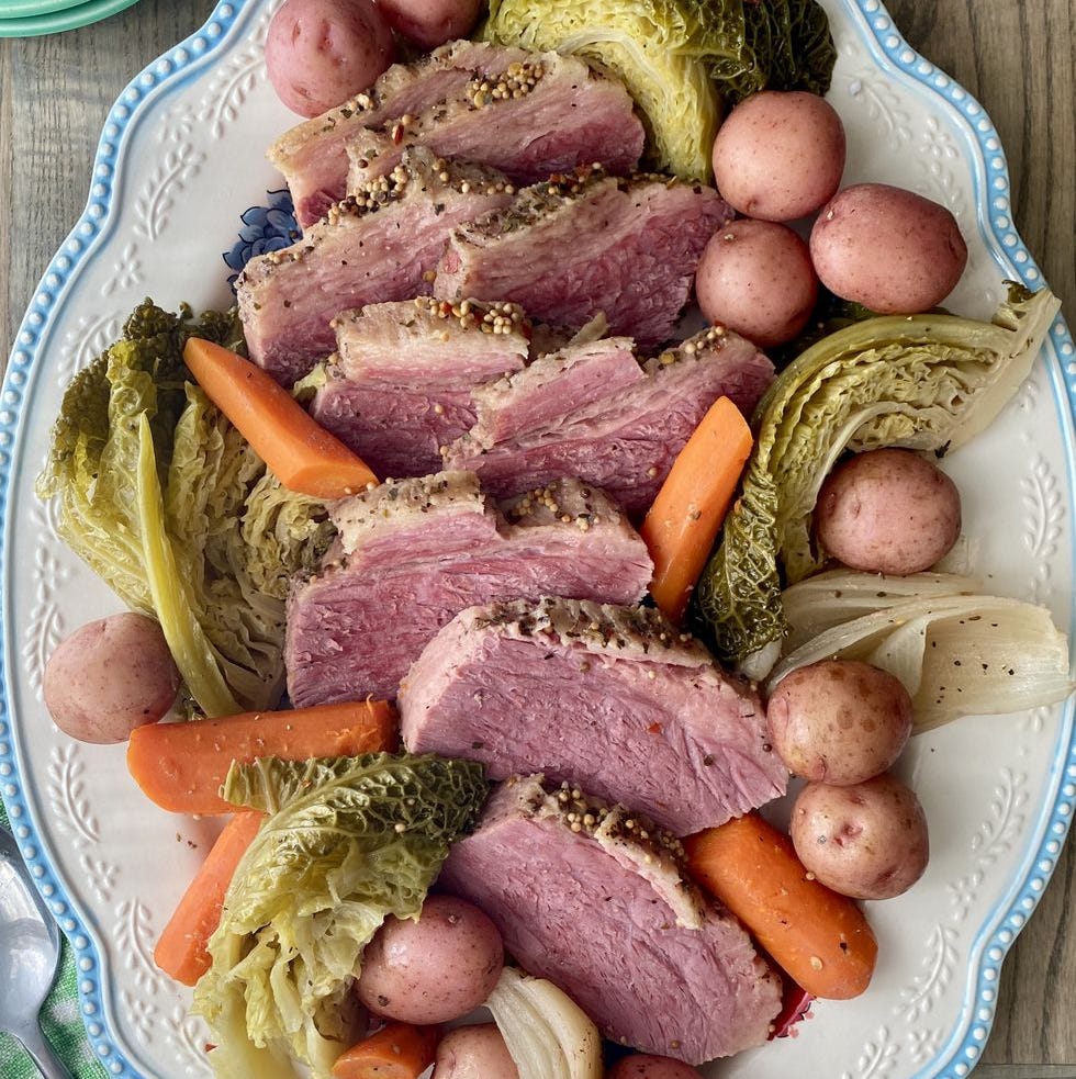 Slow-Cooker Corned Beef and Cabbage